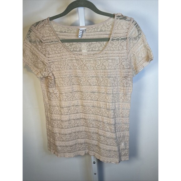 Elle Beige Lace Short Sleeve Top M Women Sheer Festival Layering coquette - Picture 3 of 4